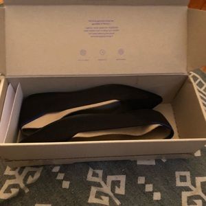 Brand New Black Rothy's